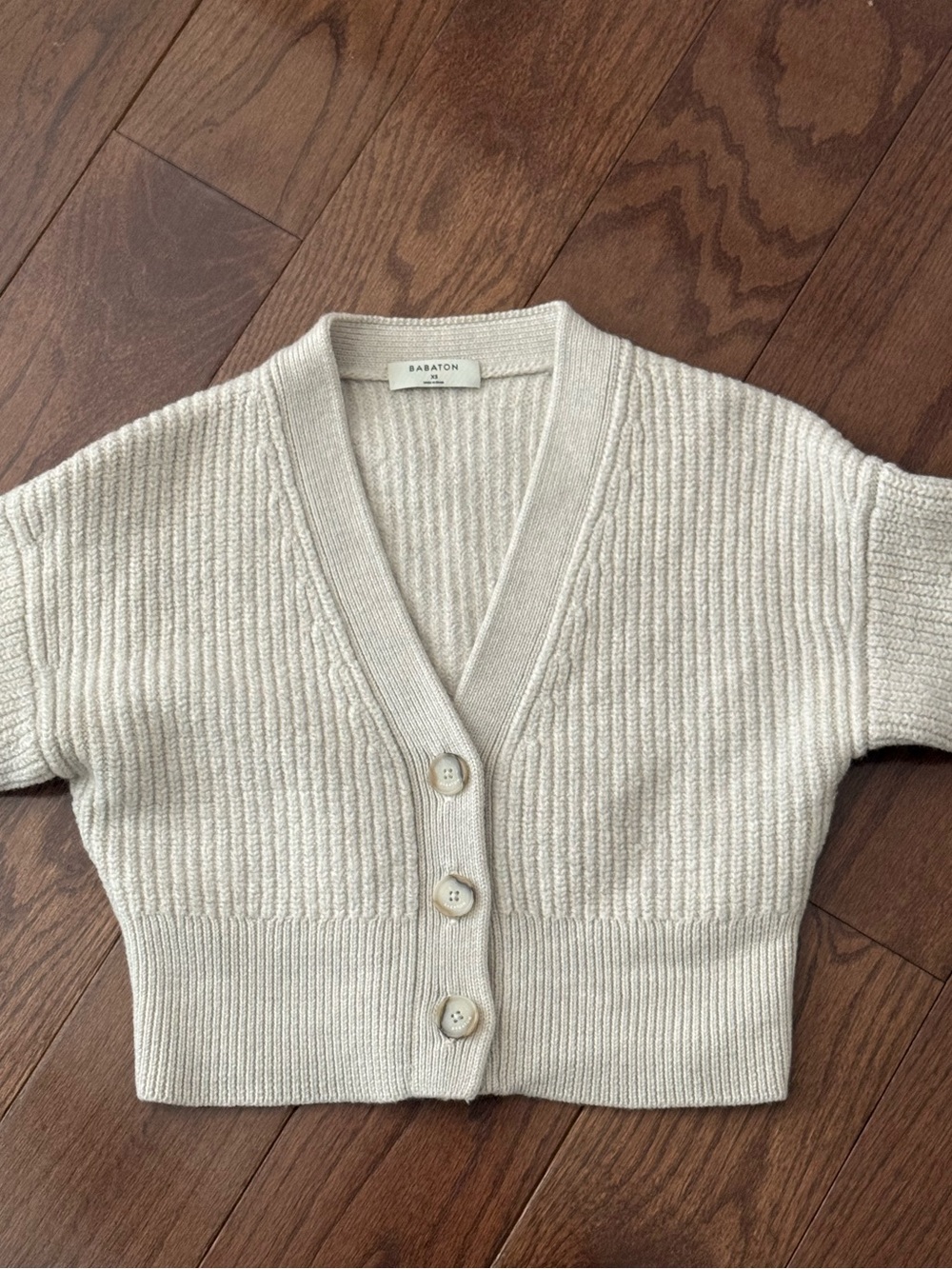Aritzia Cream Ribbed Cropped V-Neck Button Cardigan